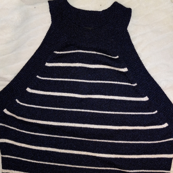 Massimo Dutti. Size M. Italian Silk. Navy and Cream. - Picture 3 of 5